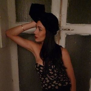 Meet your Posher, Nina